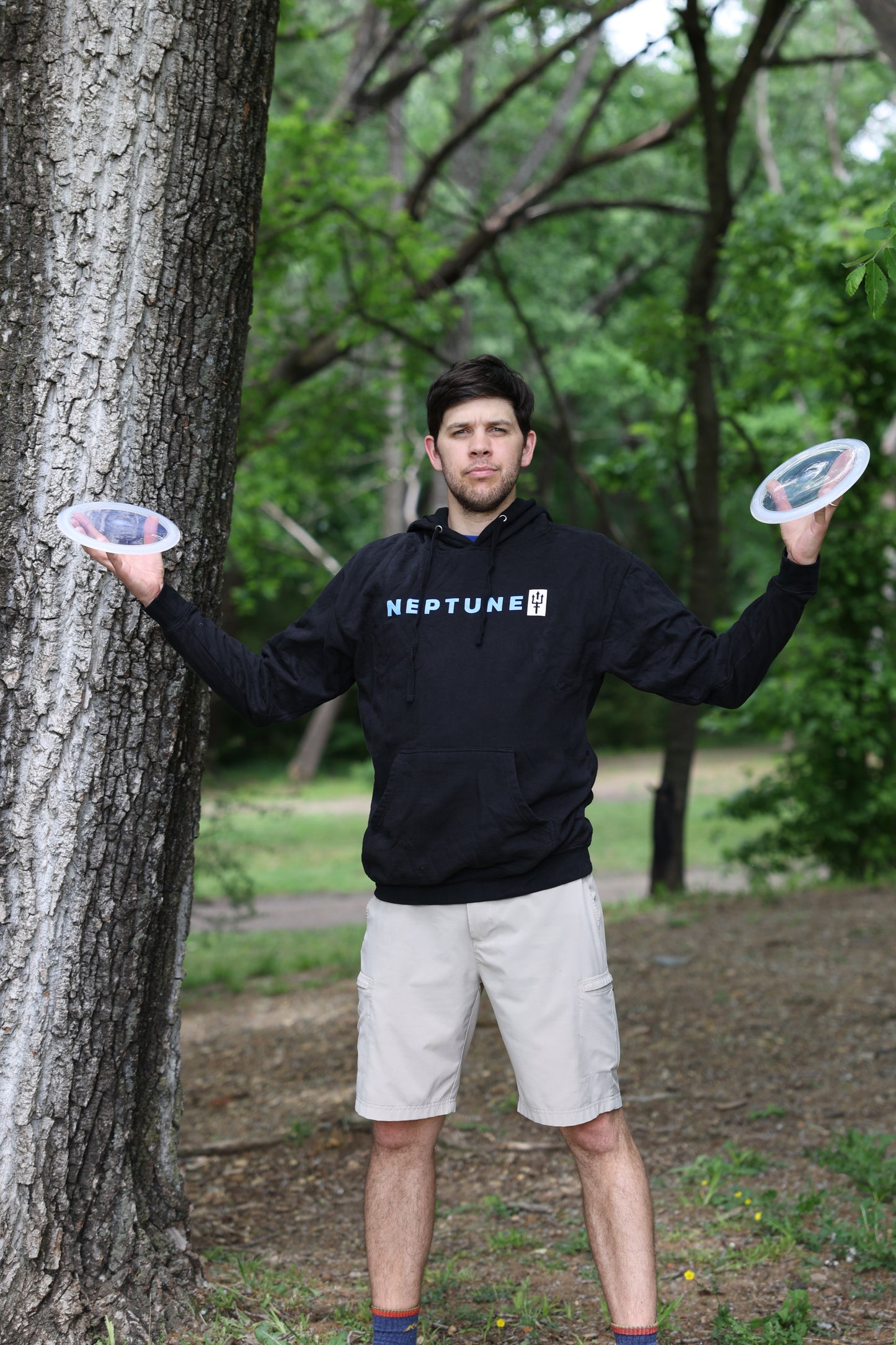 Neptune Disc Hoodie - Black
