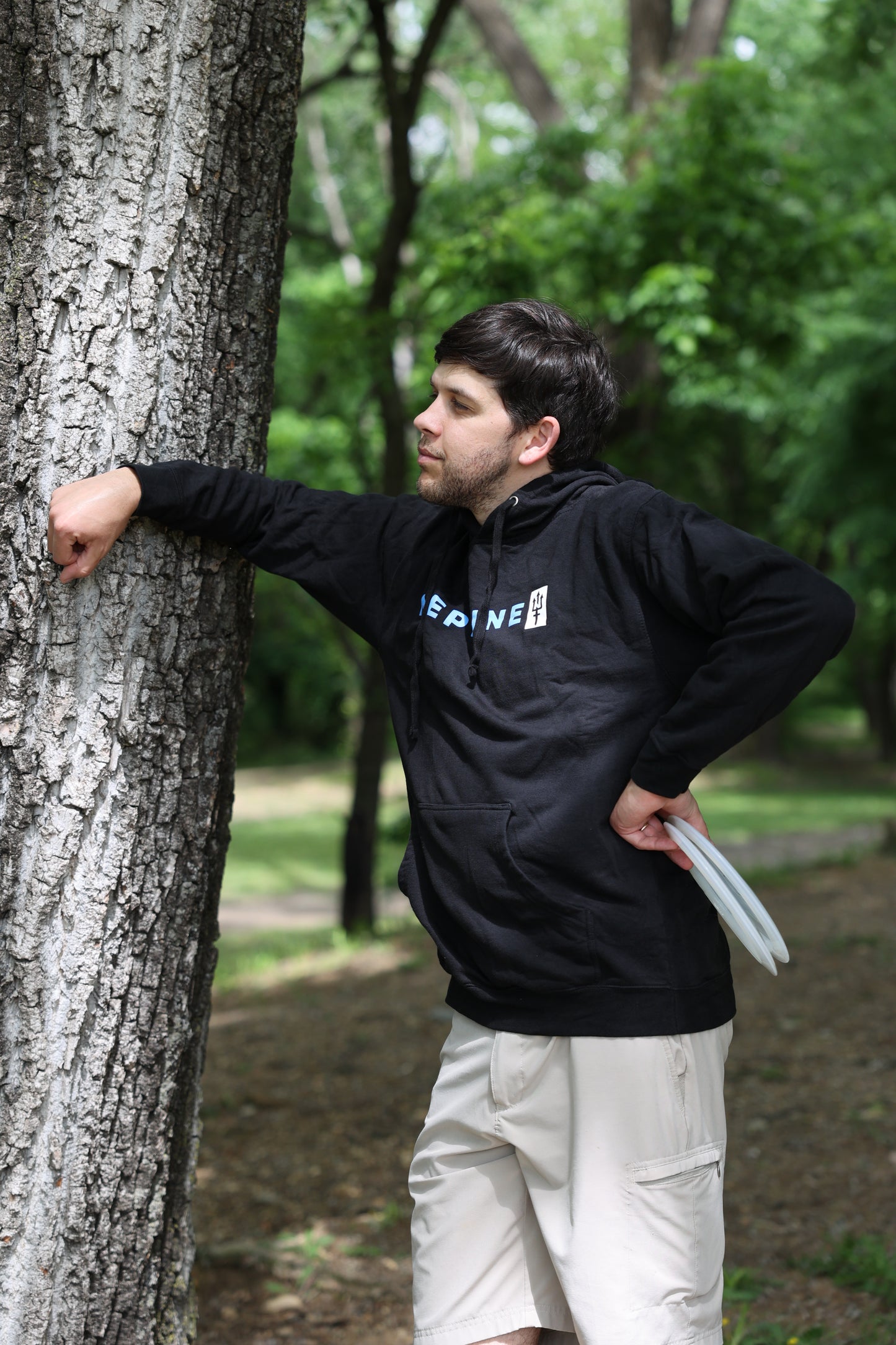Neptune Disc Hoodie - Black