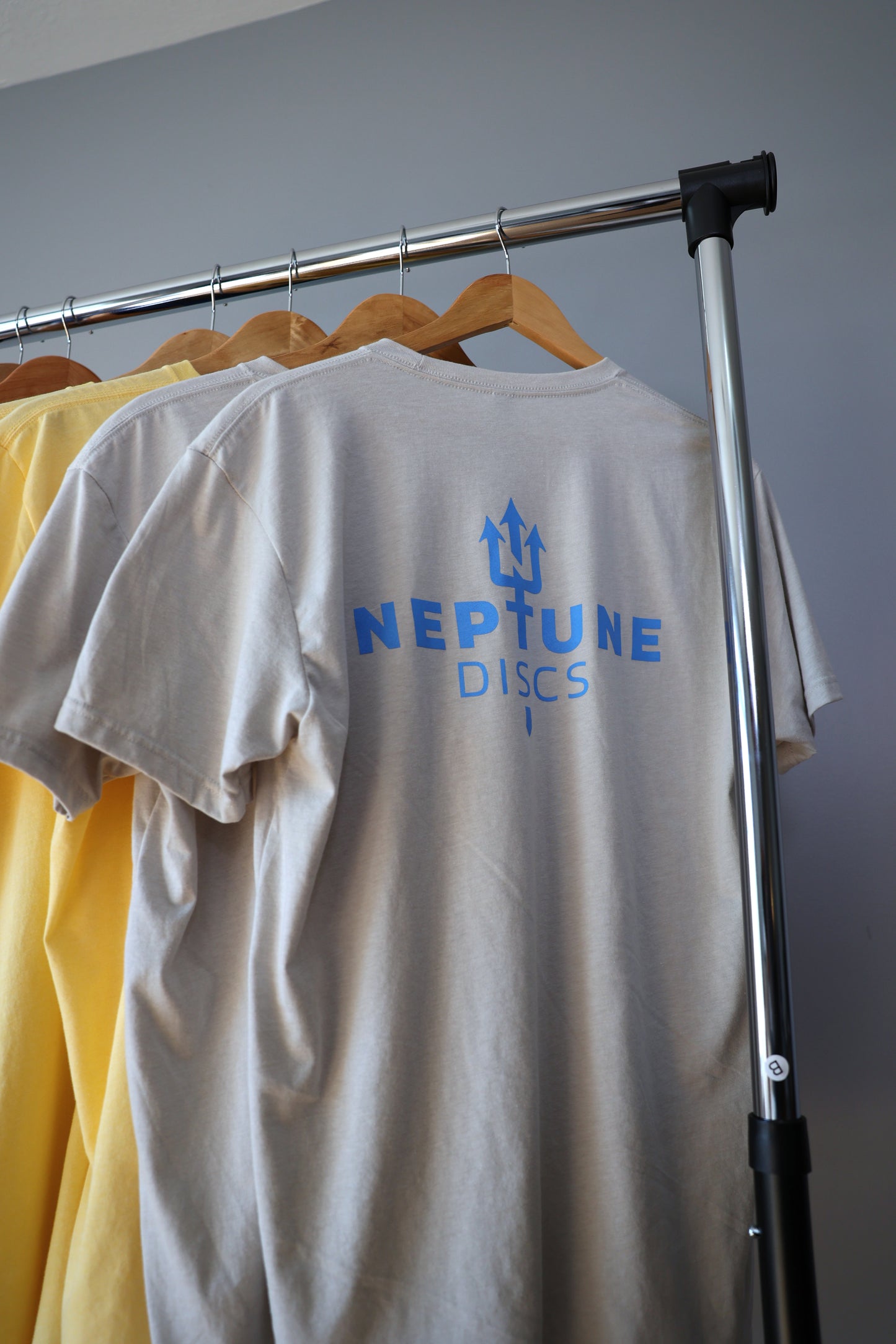 Neptune Discs T-Shirt Sand